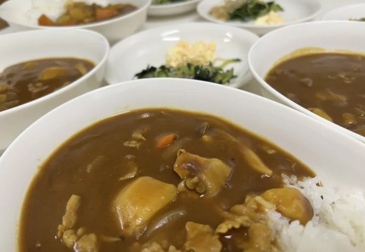愛情たっぷり本社ごはん！(^^)！